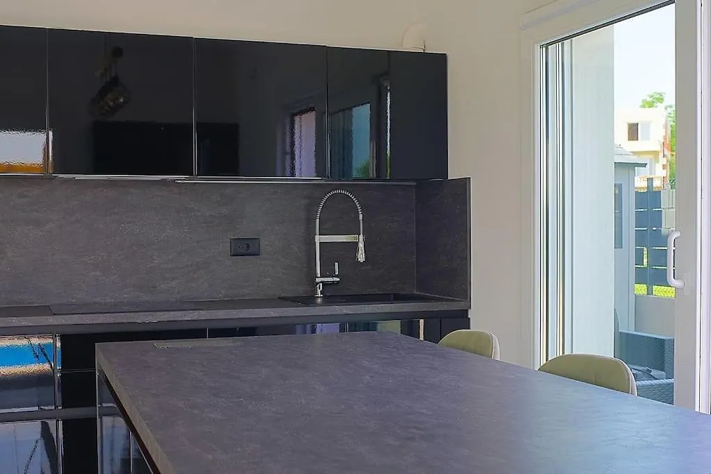 Apartment Flego With Private Swimming Pool And Big Outside Space Funtana Croatia
