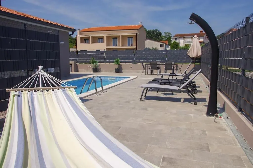 Apartment Flego With Private Swimming Pool And Big Outside Space Funtana